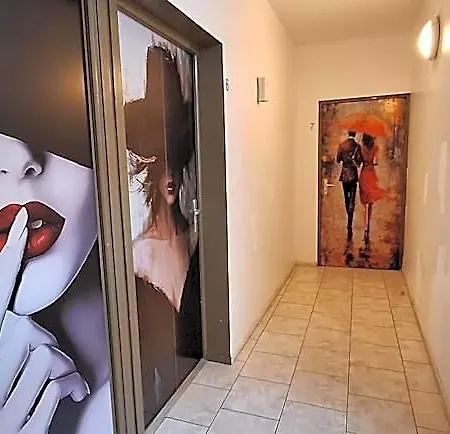 Hotel- Restaurant Le Saint Quentin Hotel