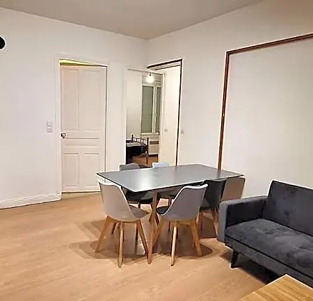 Hotel- Restaurant Le Saint Quentin La Fere